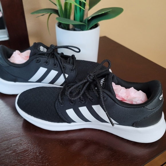 Adidas Cloudfoam Qt Racer Running Sneaker - Picture 4 of 10